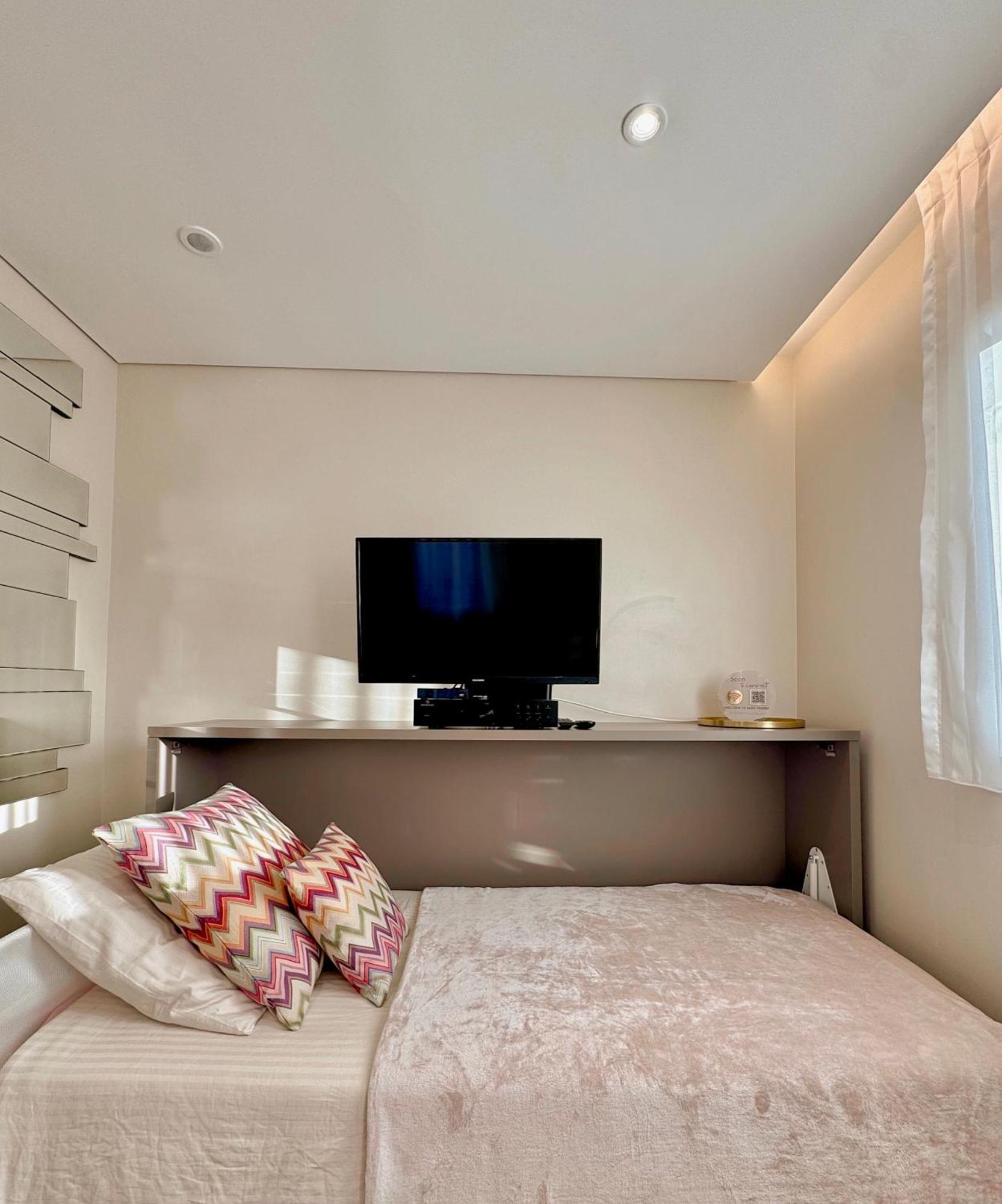 Studio Climatise, Terrasse, Parking Prive, 50M De La Plage 쎙뜨호뻬 외부 사진