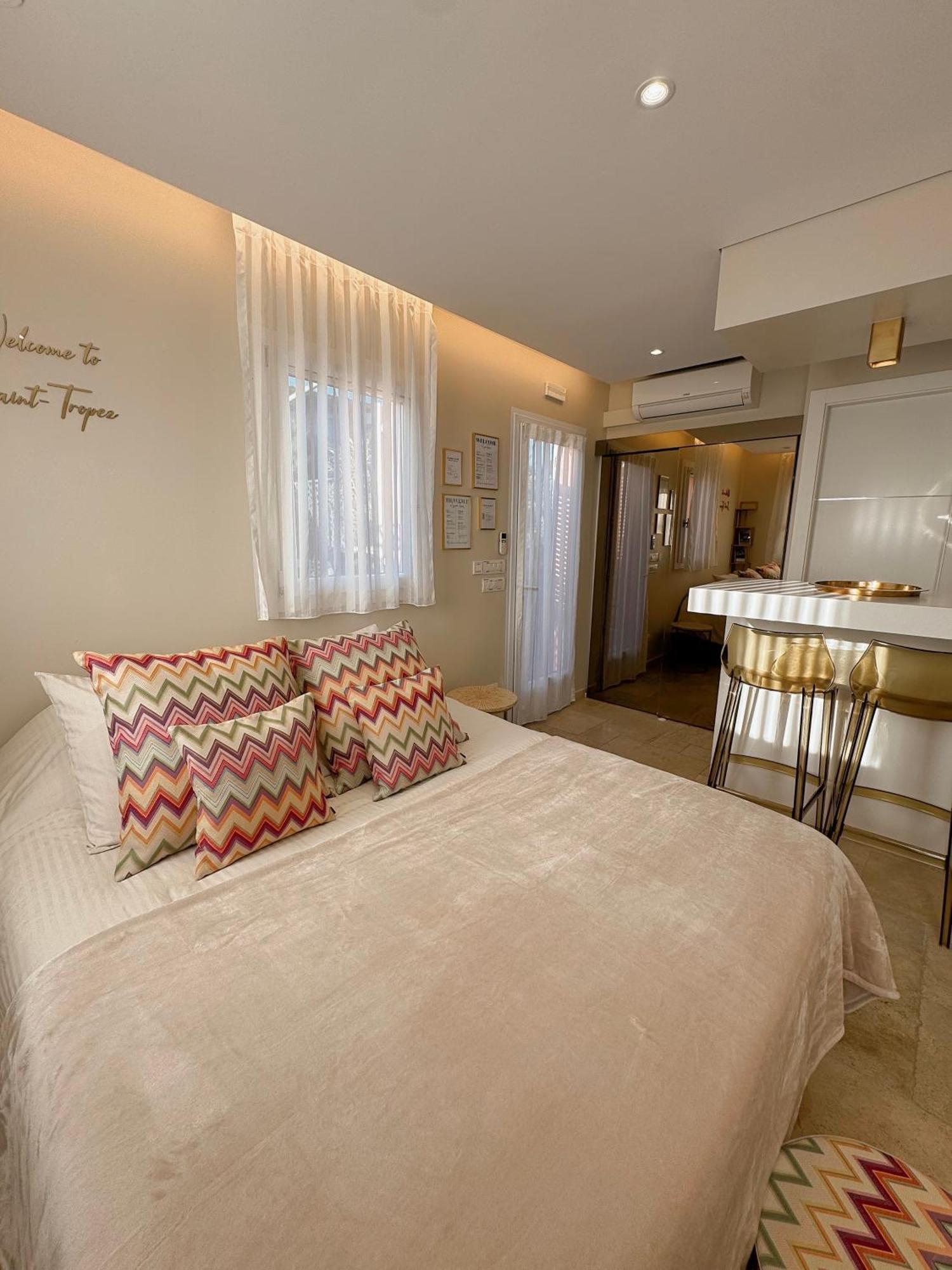 Studio Climatise, Terrasse, Parking Prive, 50M De La Plage 쎙뜨호뻬 외부 사진