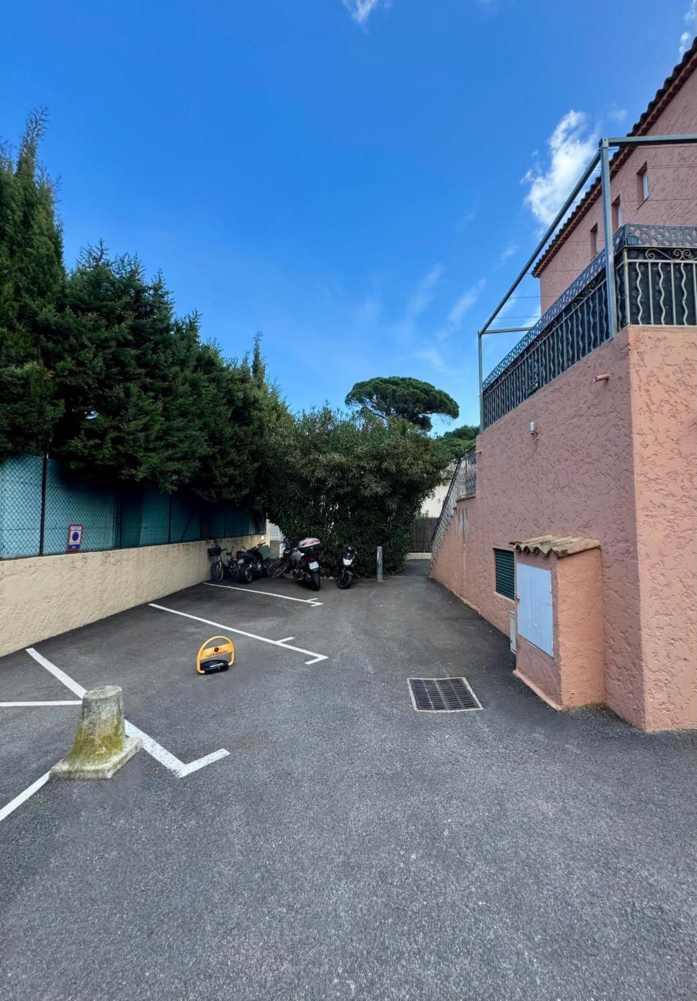 Studio Climatise, Terrasse, Parking Prive, 50M De La Plage 쎙뜨호뻬 외부 사진