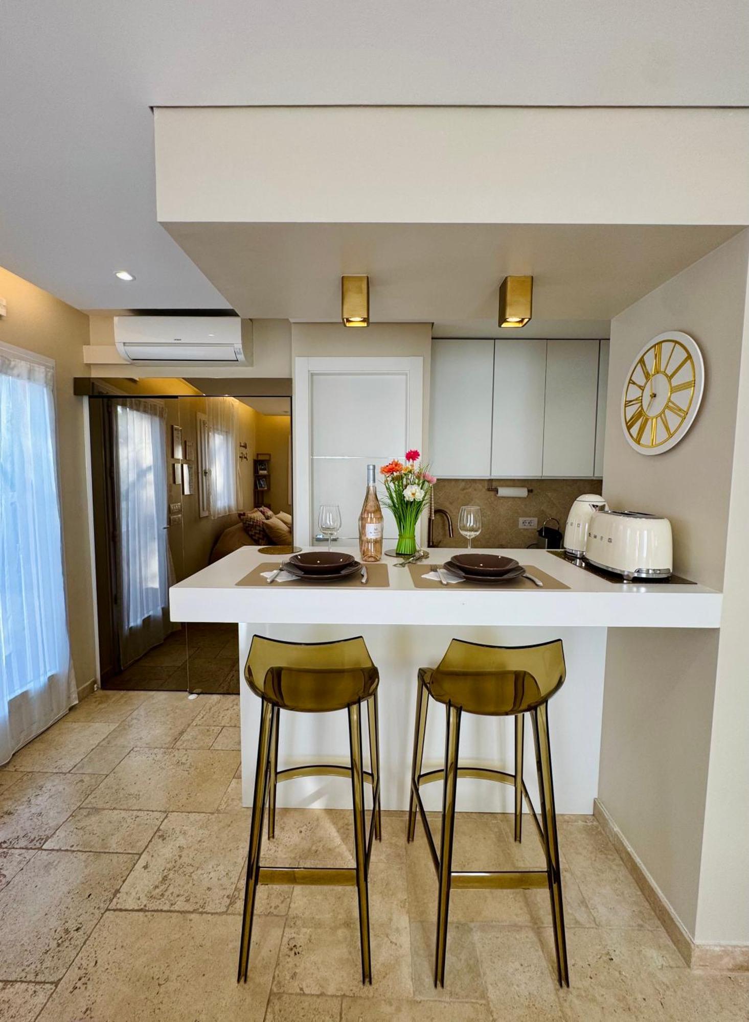 Studio Climatise, Terrasse, Parking Prive, 50M De La Plage 쎙뜨호뻬 외부 사진