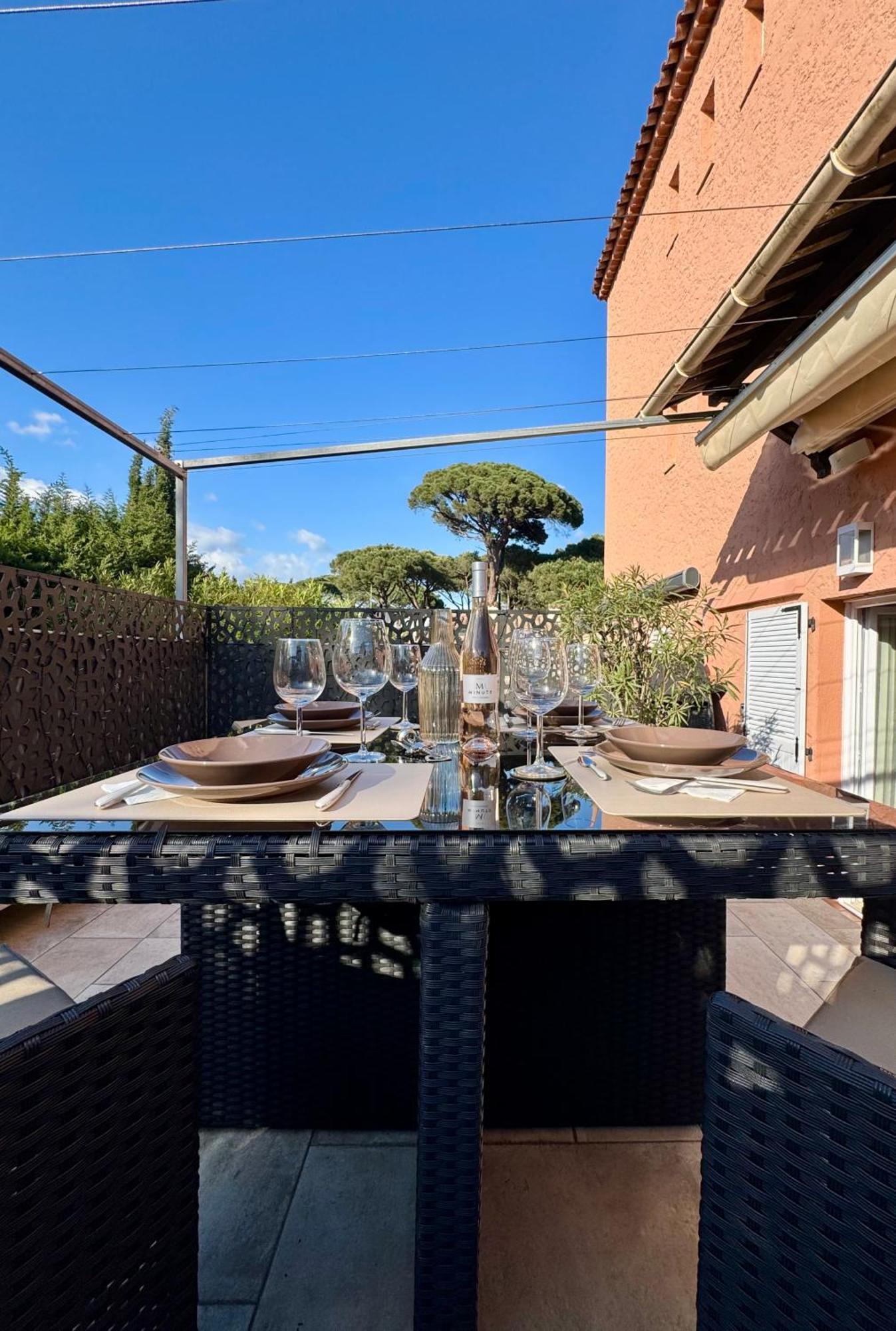 Studio Climatise, Terrasse, Parking Prive, 50M De La Plage 쎙뜨호뻬 외부 사진